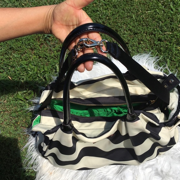 Kate Spade Large Travel Bag - Picture 5 of 9